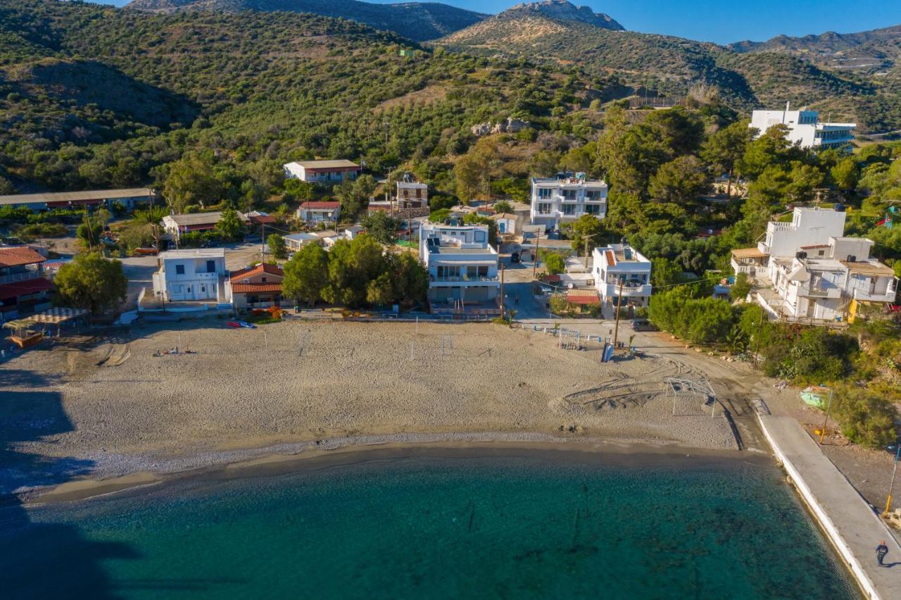 Beach Front Condo South Crete Кали-Лименес Экстерьер фото